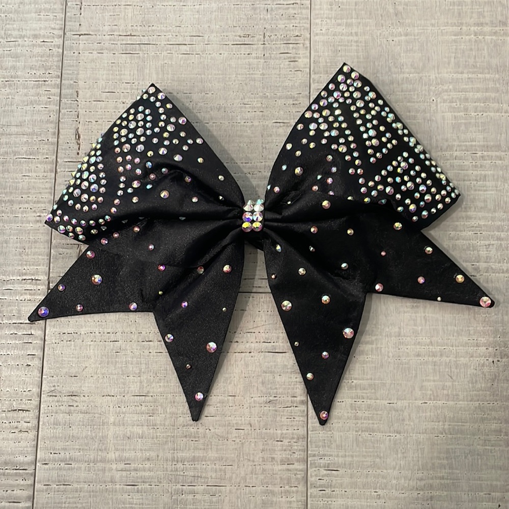 Black S4 all-star cheer bow